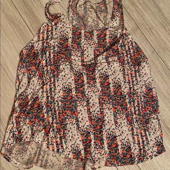 Bundle of 4 tanks - Picture 7 of 9